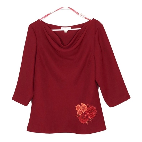 Studio I Tops - Studio I blouse red flower patch 3/4 sleeve draped